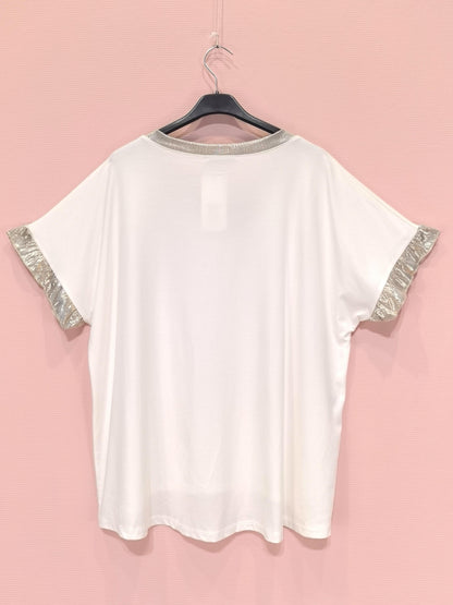 Tee-shirt "fleurs"