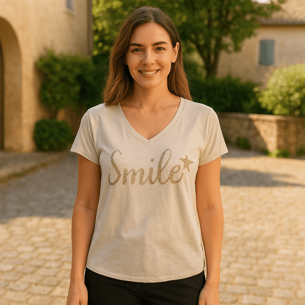 Tee-shirt smile