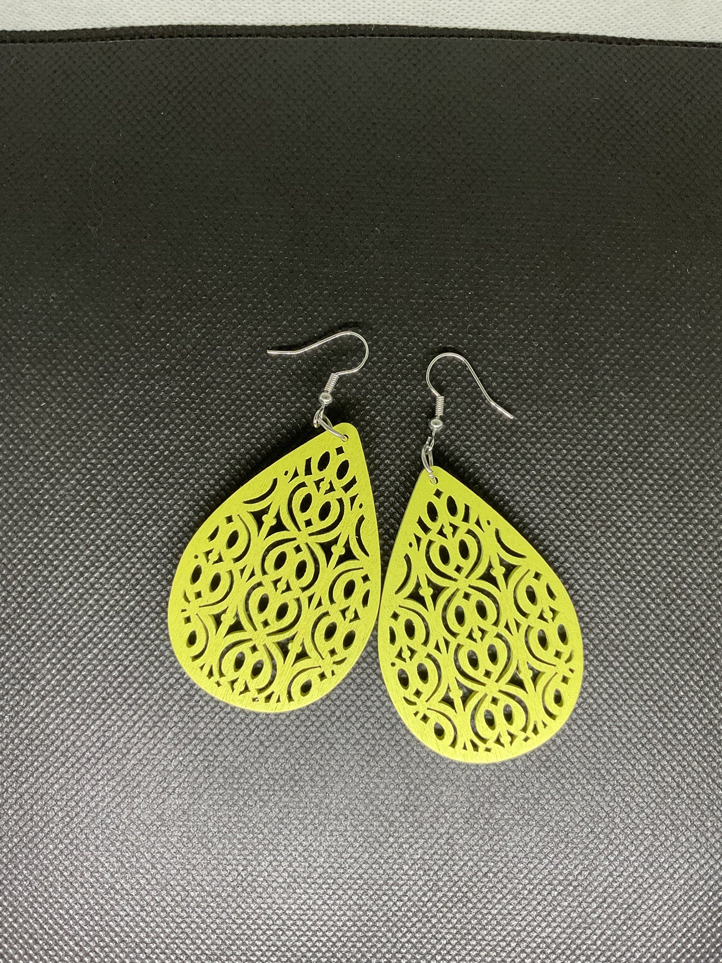 Boucles d'oreilles en bois