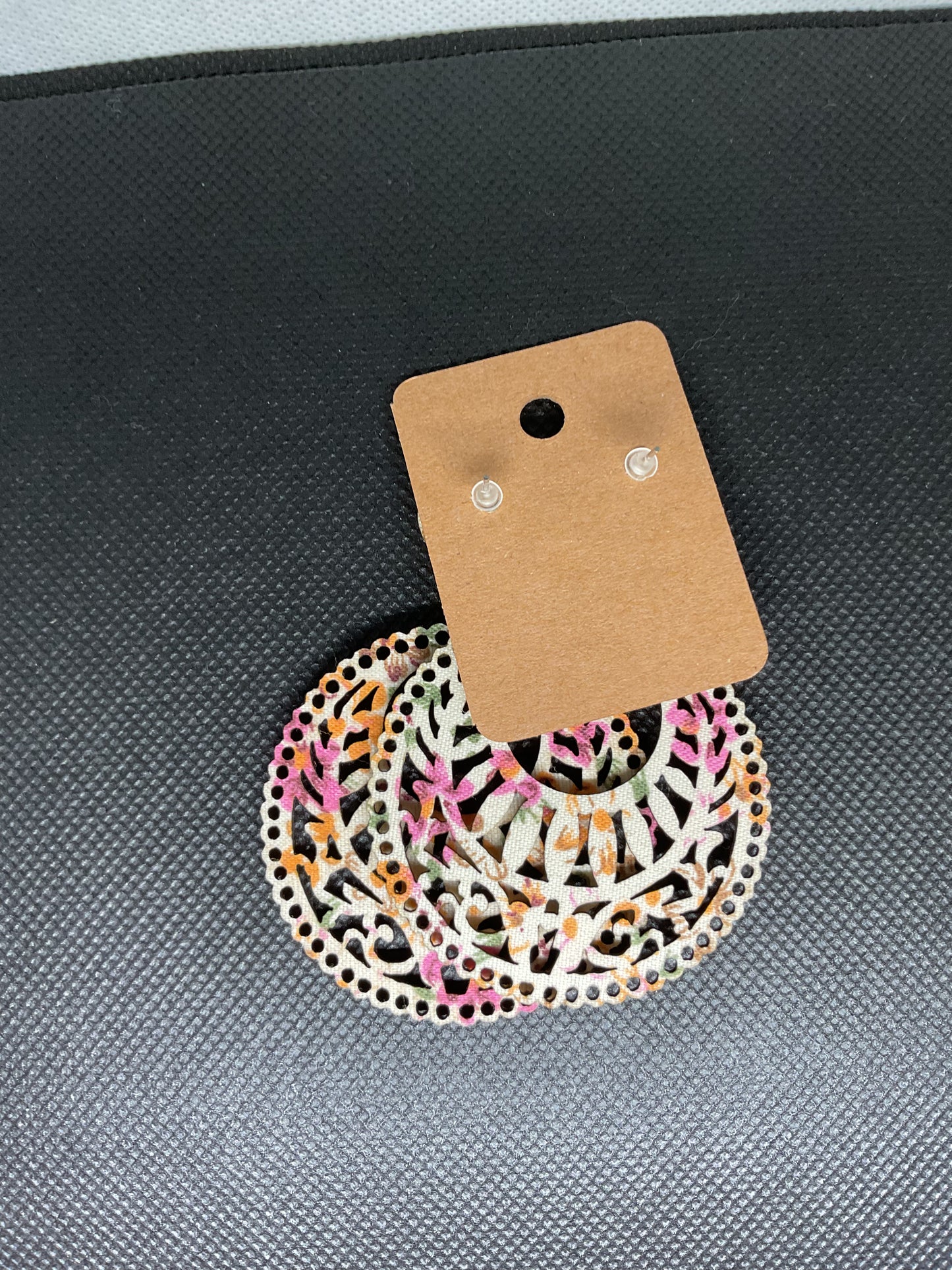 Boucles d'oreilles ronde en bois