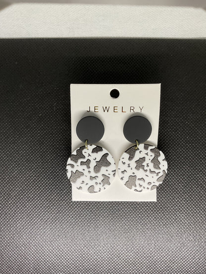Boucles d'oreille taches jewerly