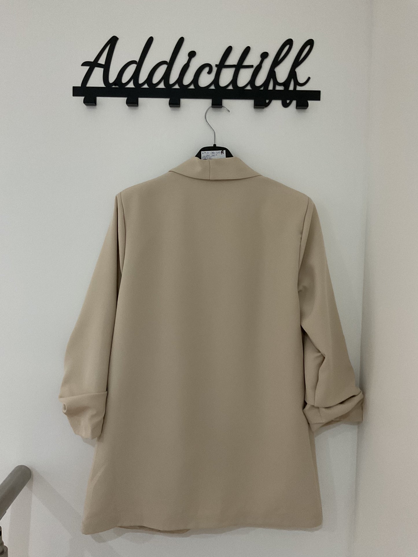 Blazer retroussé